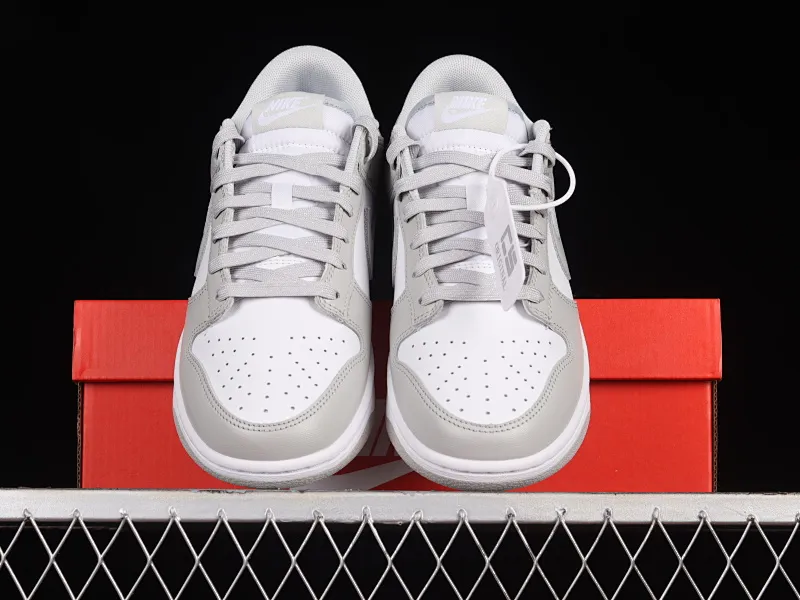 All Categories Nk SB Dunk Series Nk SB Dunk Low Low-top Sneakers Nk SB Dunk Low "Grey Fog" White Gray SB Smashed Backboard Fashion Casual Sneakers DD1391-103